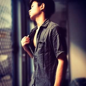 Meet your Posher, Adrian jefferson